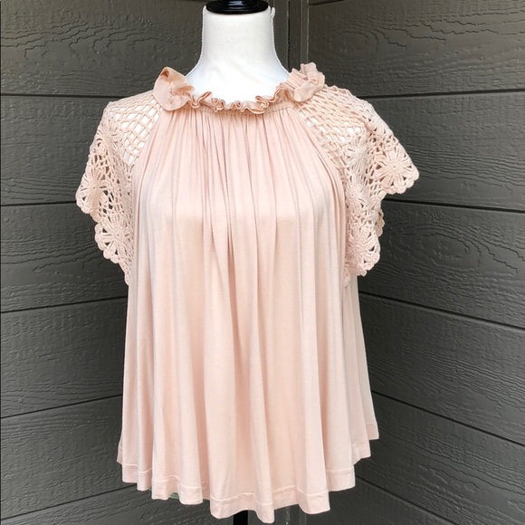 Wishlist Tops - Wishlist Crochet Sleeve Top